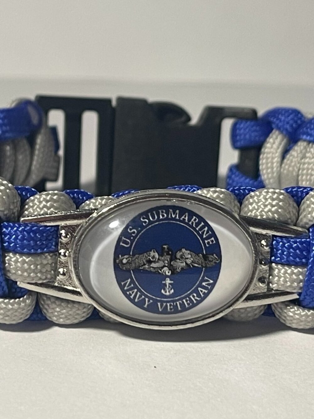 U.S. Submarine Navy Veteran Paracord Bracelet NEW
